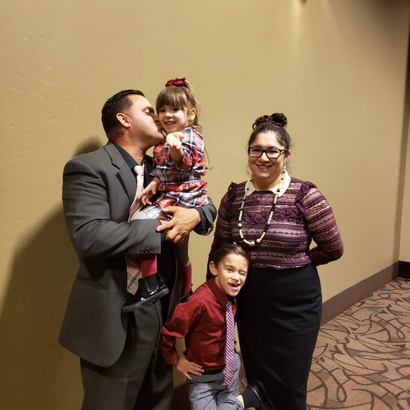 Meet your Posher, Cynthia - Picture 4 of 7